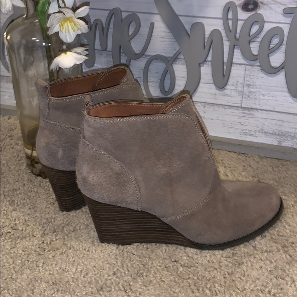 Lucky Brand Tan Yasmin Boots Suede Boots